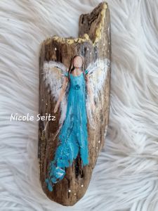 Schutzengel auf Treibholz gemalt * zum Aufhängen * 45 x 12,5 x 5,5 cm * Treibholz Bodensee